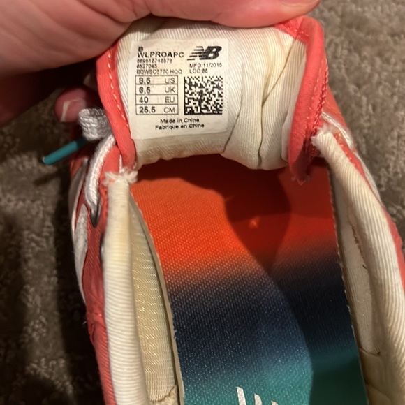 New Balance WALPROAPC W8.5 Worn Once by me - Picture 6 of 8